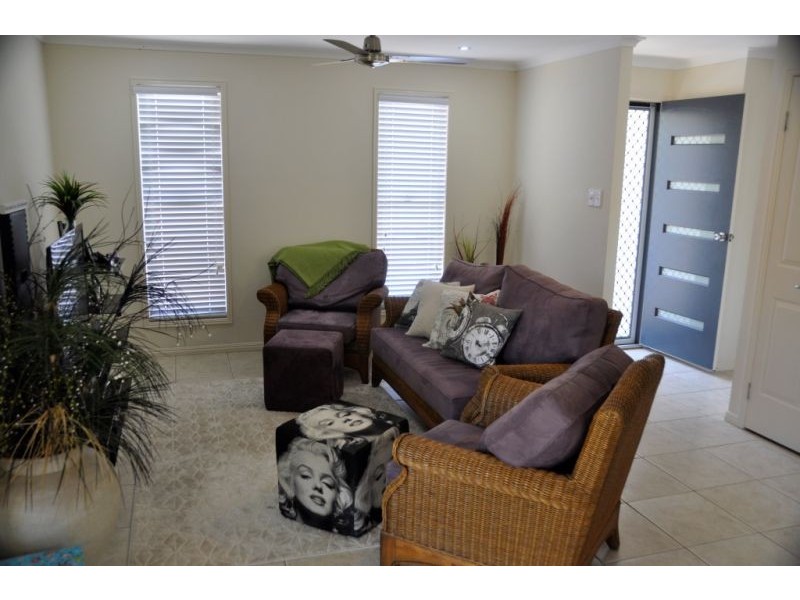 2/14 Vincent St, South Mackay QLD 4740