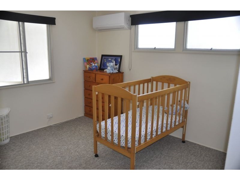 2 Mengel St, South Mackay QLD 4740