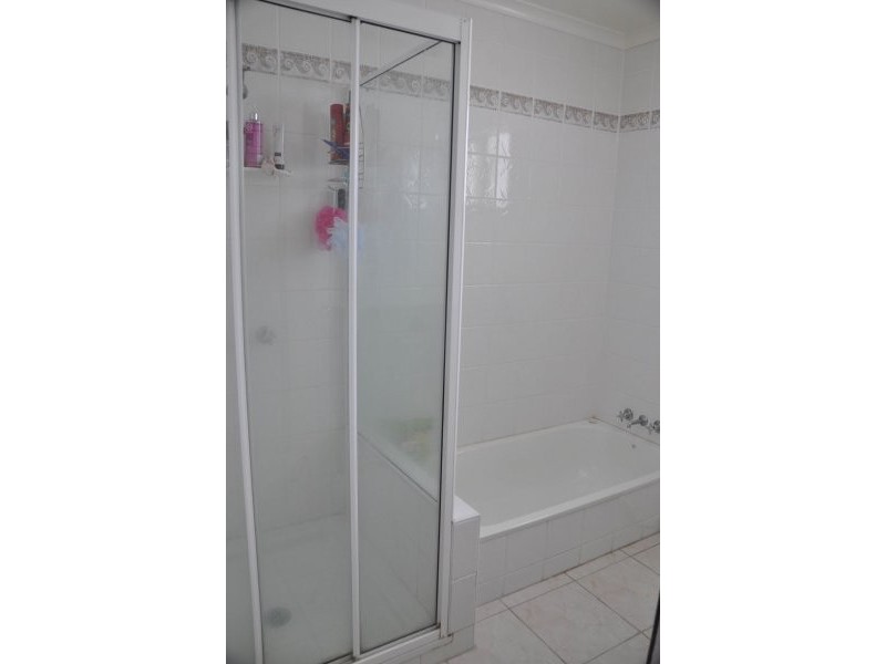 2 Mengel St, South Mackay QLD 4740