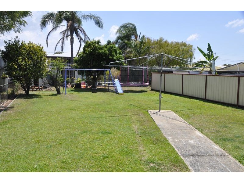 2 Mengel St, South Mackay QLD 4740