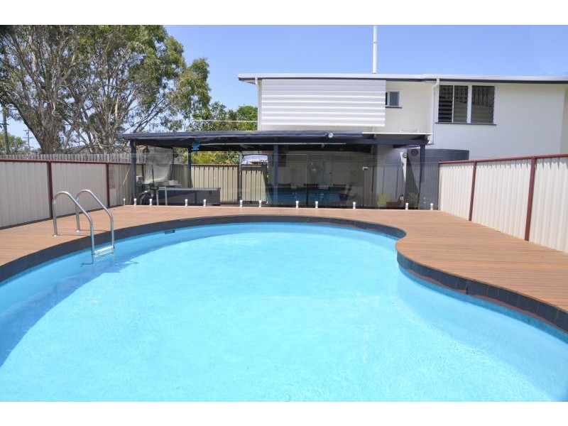2 Mengel St, South Mackay QLD 4740