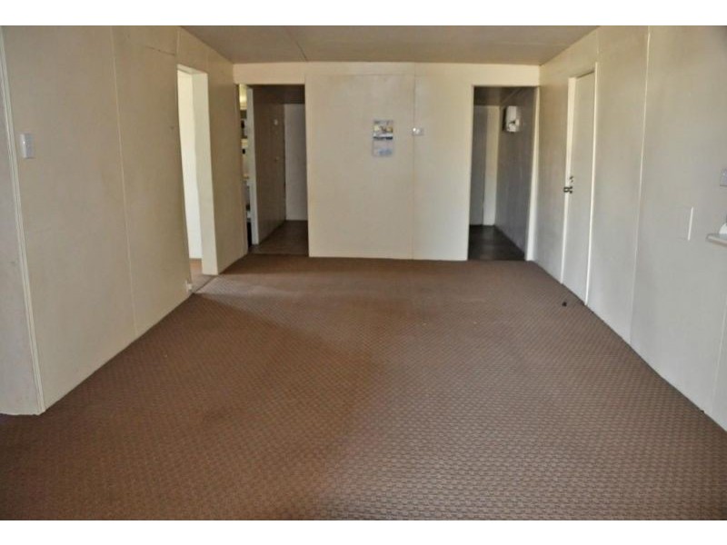 34 Bovey, Nebo QLD 4742