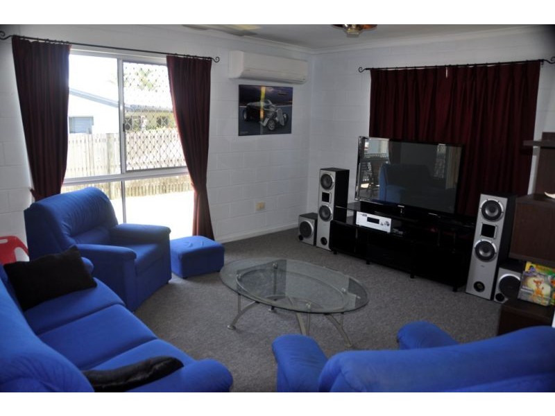 10 Scott Crt, Bucasia QLD 4750