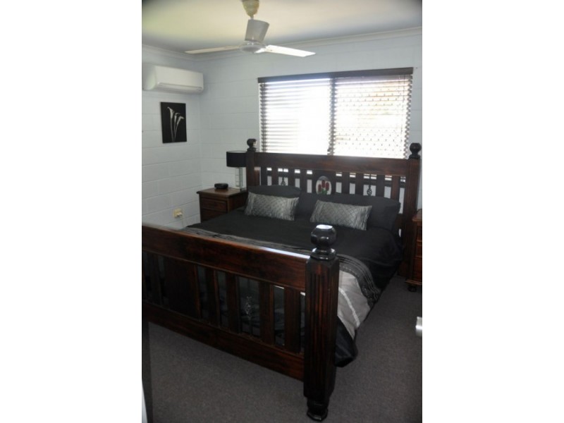 10 Scott Crt, Bucasia QLD 4750