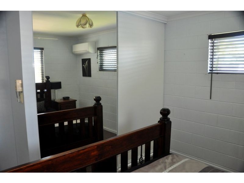 10 Scott Crt, Bucasia QLD 4750