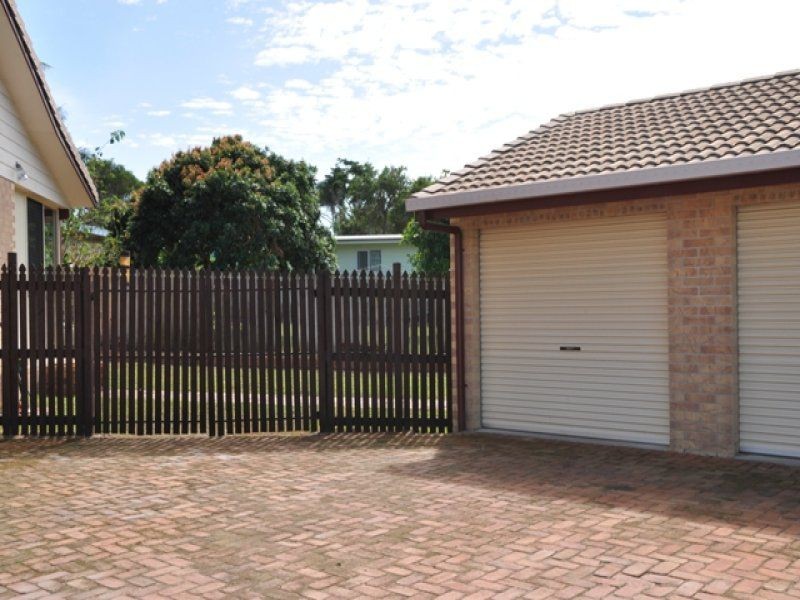 12 Scott Court, Bucasia QLD 4750