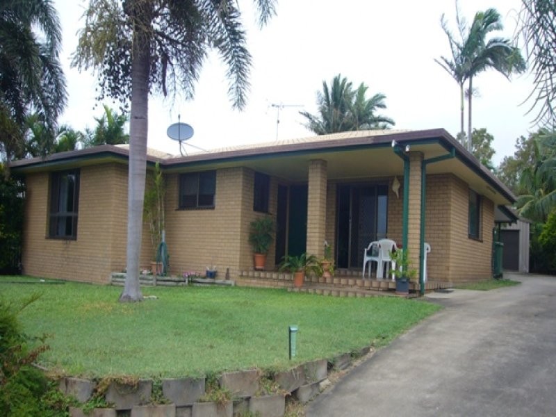 11 Hillside Drive, Grasstree Beach QLD 4740