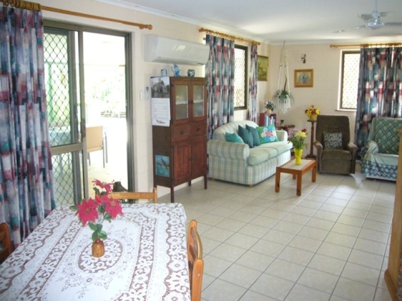 11 Hillside Drive, Grasstree Beach QLD 4740