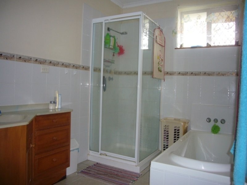 11 Hillside Drive, Grasstree Beach QLD 4740