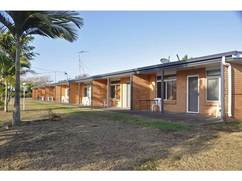 3/21 Owen Jenkins Drive, Sarina Beach QLD 4737