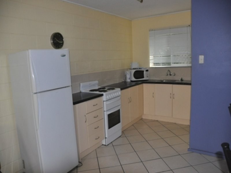 1/64 Carlyle Street, Mackay QLD 4740