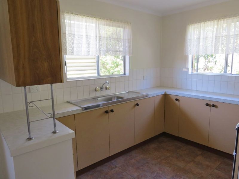 16 East Gordon Street, East Mackay QLD 4740