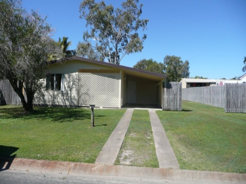 8 Renae Street, Andergrove QLD 4740