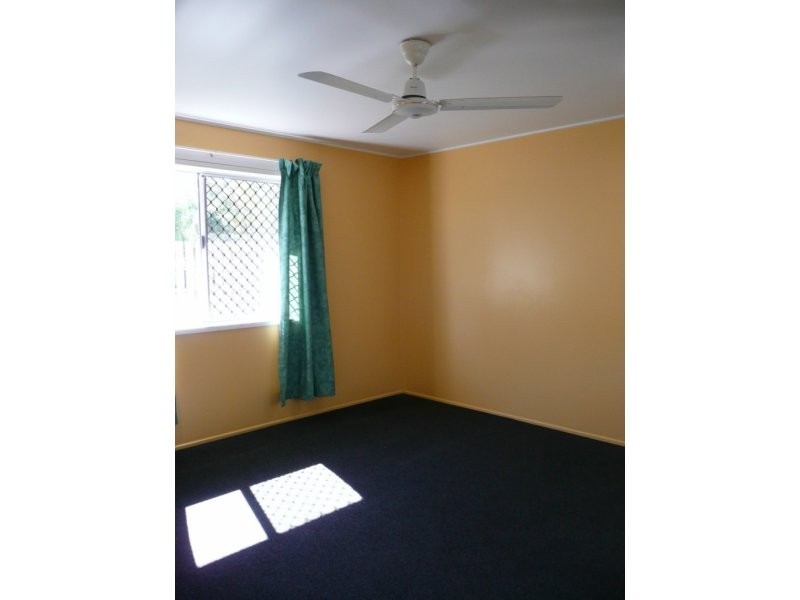 8 Renae Street, Andergrove QLD 4740