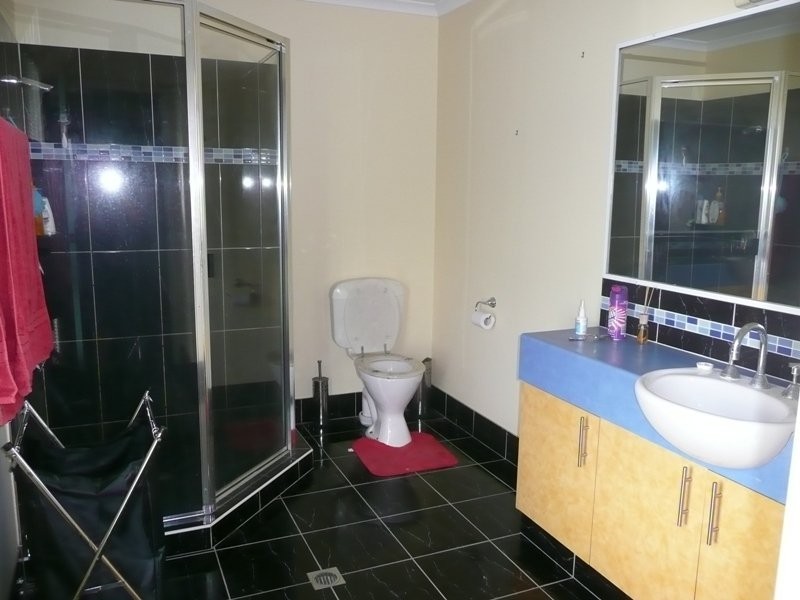 10 Hokins Court, Glenella QLD 4740