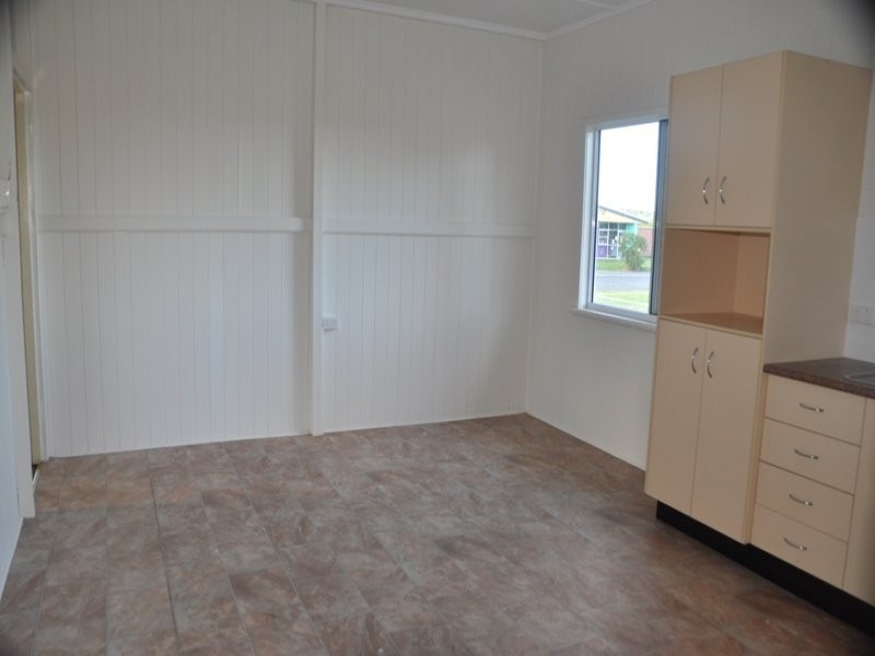 24 Creek Street, North Mackay QLD 4740