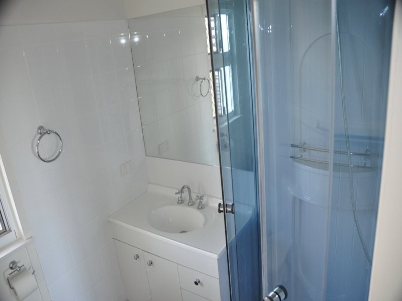 24 Creek Street, North Mackay QLD 4740