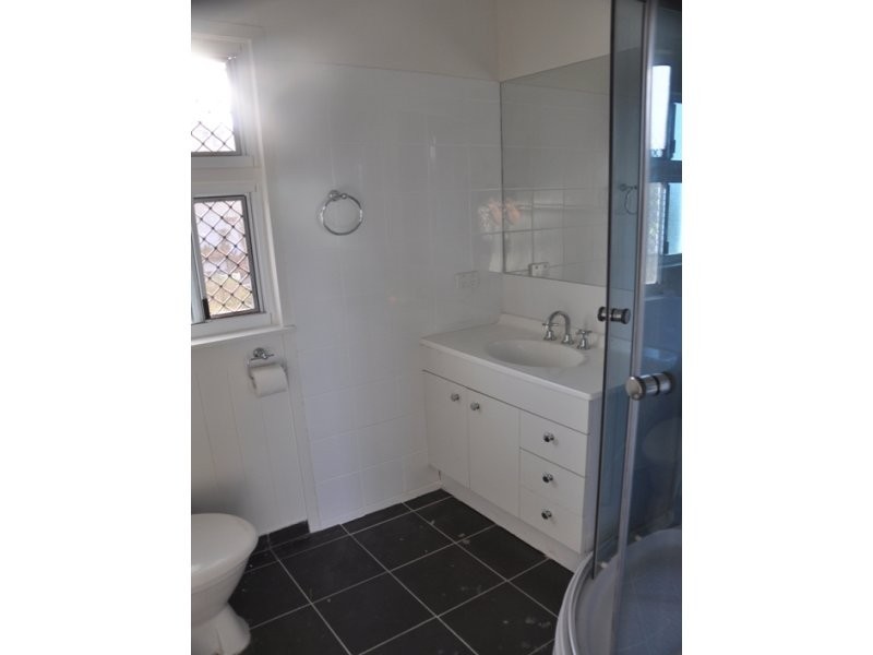 24 Creek Street, North Mackay QLD 4740