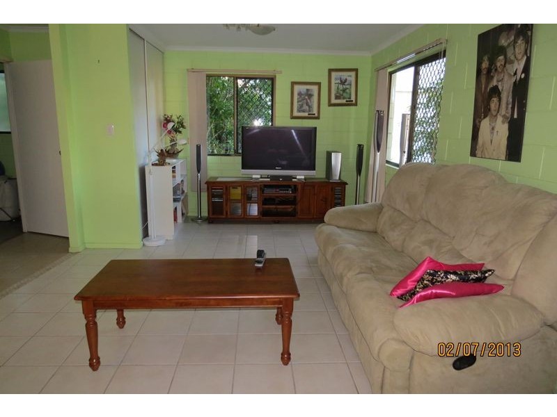 18 Stott Street, Bucasia QLD 4750