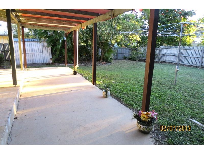 18 Stott Street, Bucasia QLD 4750