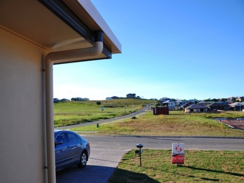 2 Webb Court, Rural View QLD 4740