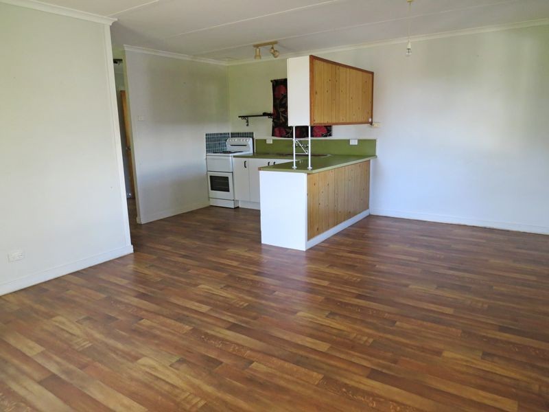 6 Camilleri Street, Eimeo QLD 4740