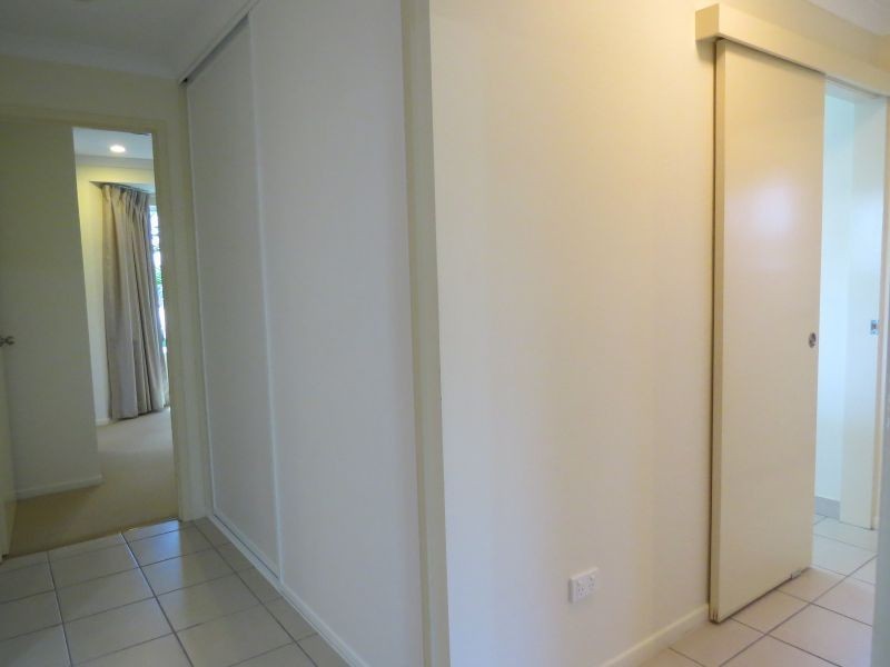 1/2 Dustwill Street, Eimeo QLD 4740