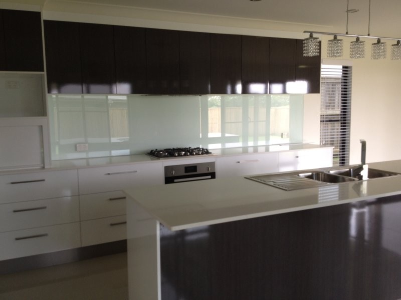 4 Camellen Street, Rural View QLD 4740