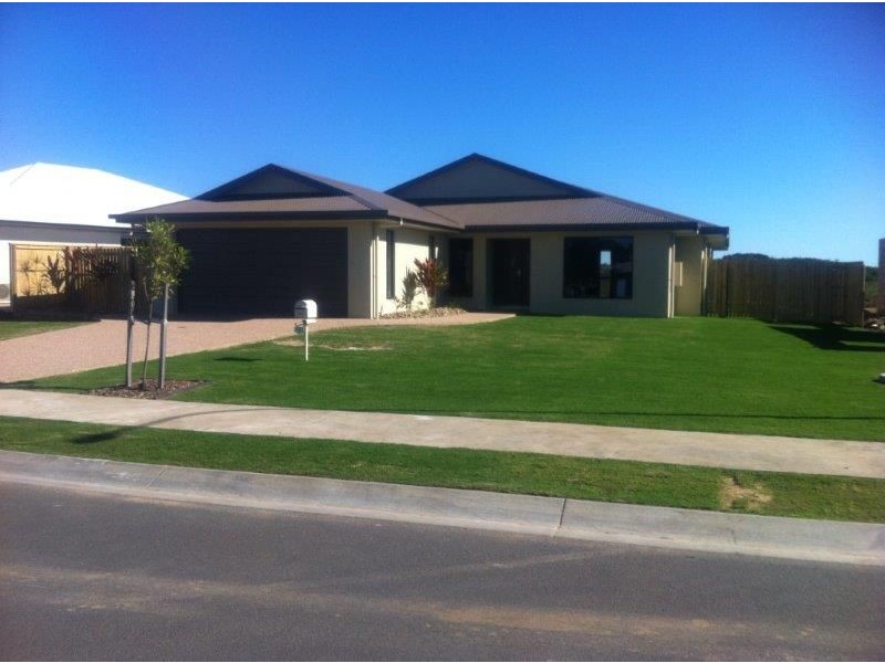15 Primavera Boulevard, Beaconsfield QLD 4740