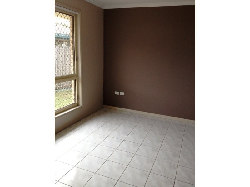 2/61 Edward Street, South Mackay QLD 4740
