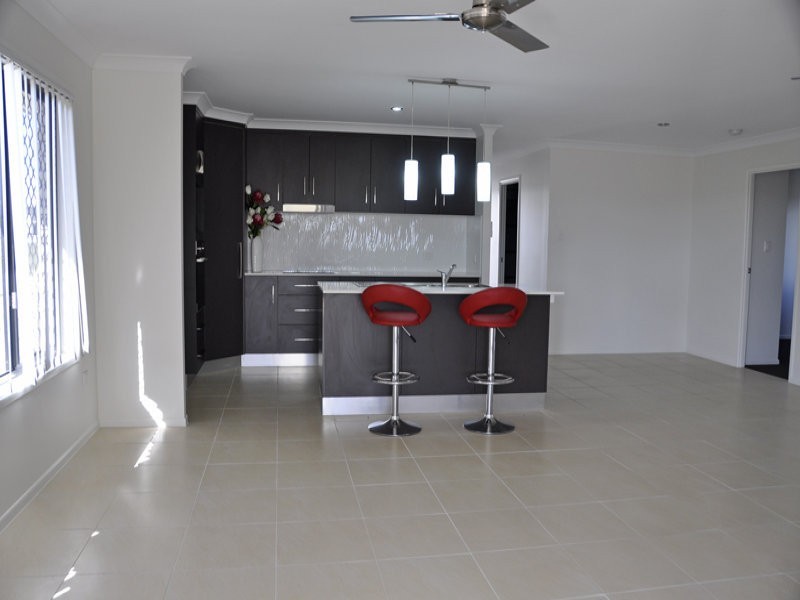 77 Oldmill Drive, Beaconsfield QLD 4740