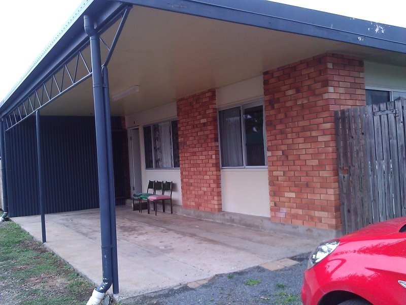 4/8 Hart Street, South Mackay QLD 4740