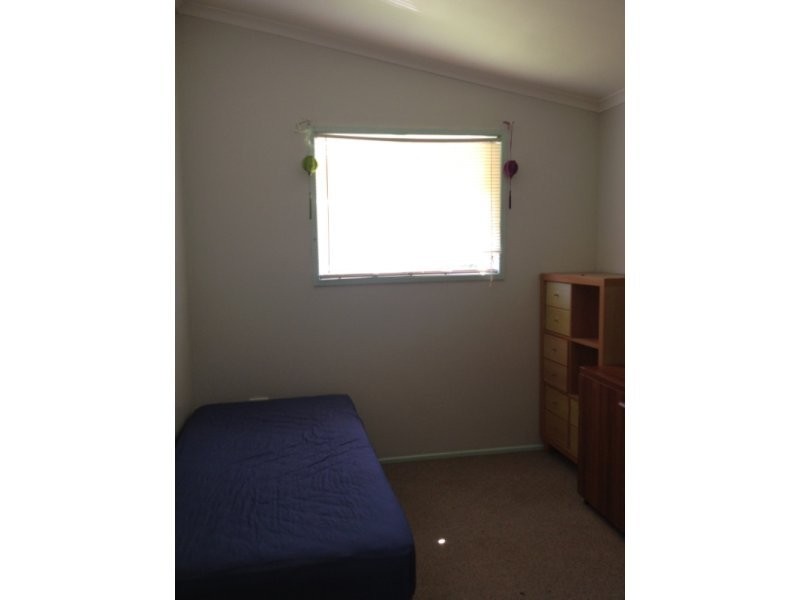 17 Douglas Street, West Mackay QLD 4740