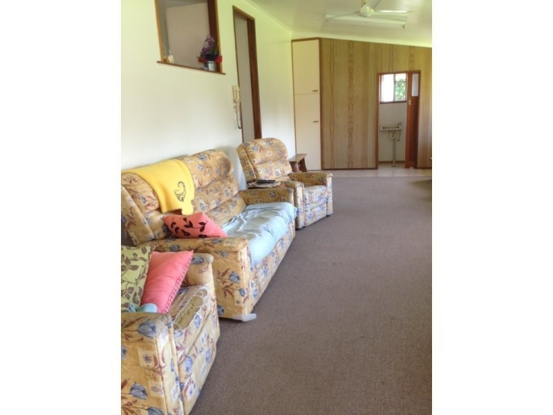 17 Douglas Street, West Mackay QLD 4740