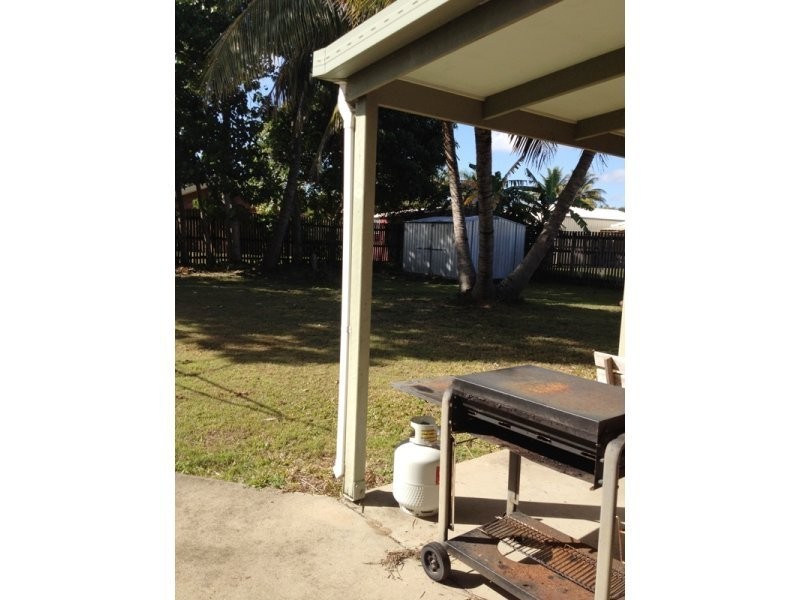 11 Spannagle Street, Bucasia QLD 4750