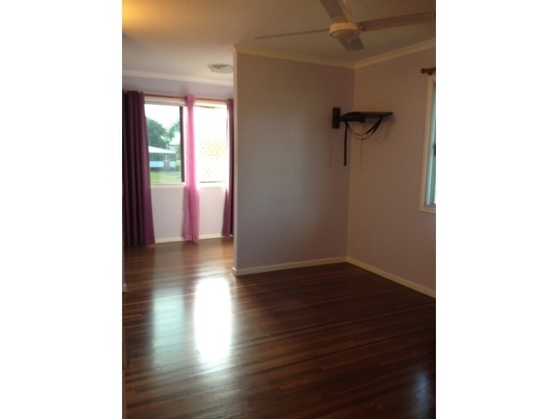 93 Scott Street, East Mackay QLD 4740