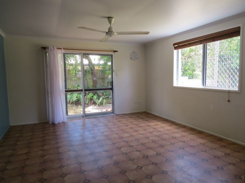 2/26 Old Shoal Point Road, Bucasia QLD 4750
