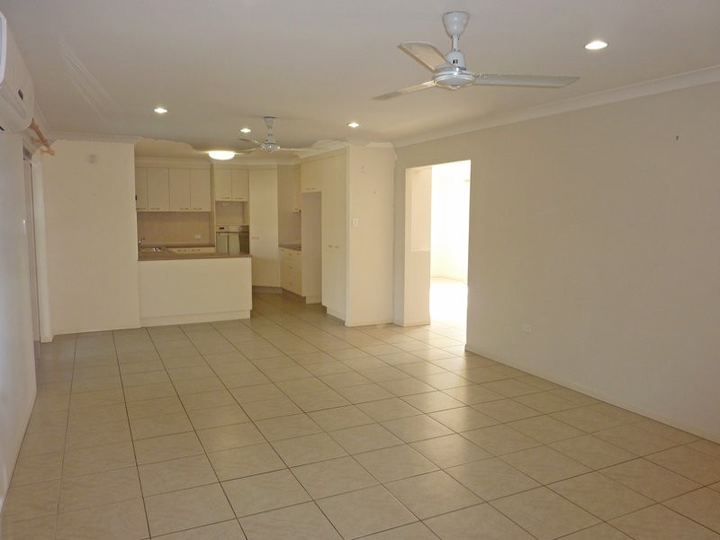 24 Woden Street, Ooralea QLD 4740