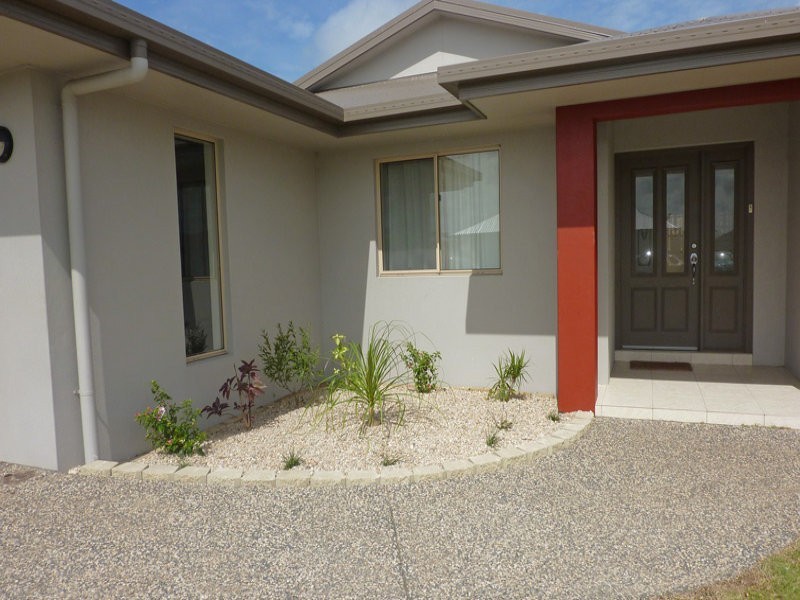 24 Woden Street, Ooralea QLD 4740