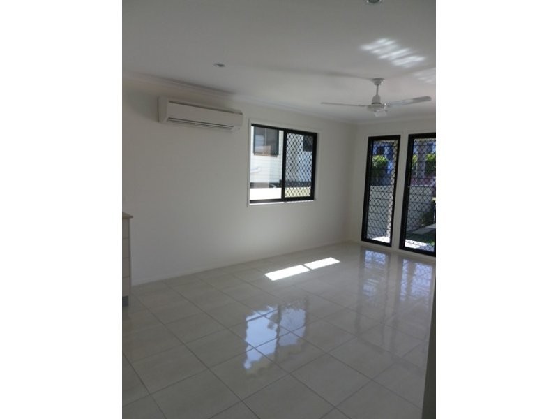 1/16 Sophia Street, Mackay QLD 4740