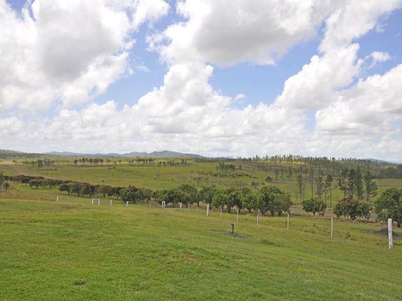 83 Llewellyn Road, Bloomsbury QLD 4799