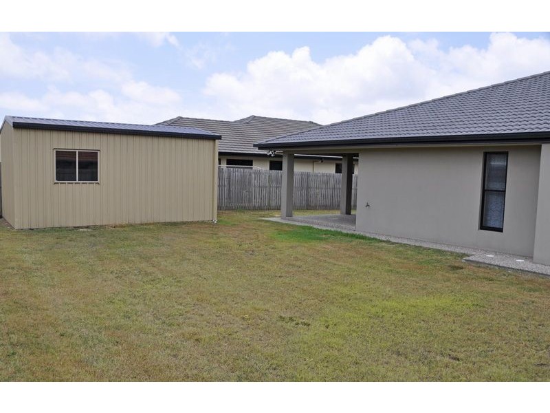 62 Wheeler Drv, Glenella QLD 4740