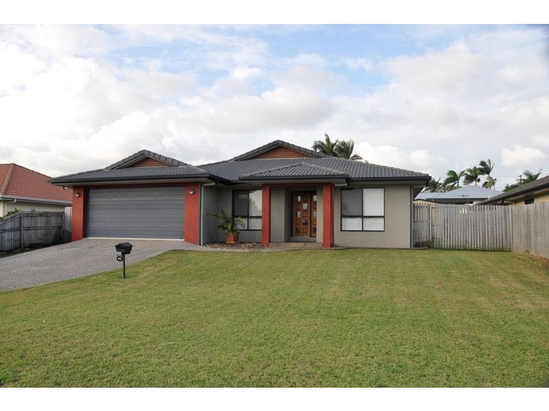 62 Wheeler Drv, Glenella QLD 4740