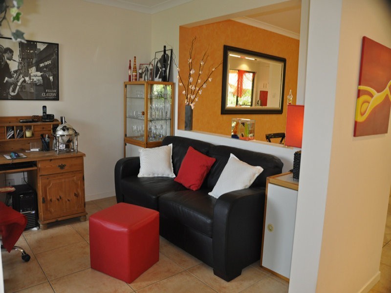8 Companion Way, Shoal Point QLD 4750