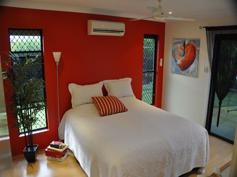8 Companion Way, Shoal Point QLD 4750