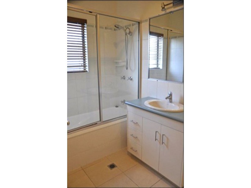 6 Goldston St, North Mackay QLD 4740