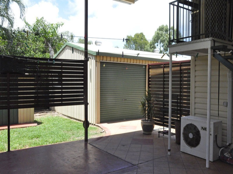 4 Janz Crt, Slade Point QLD 4740