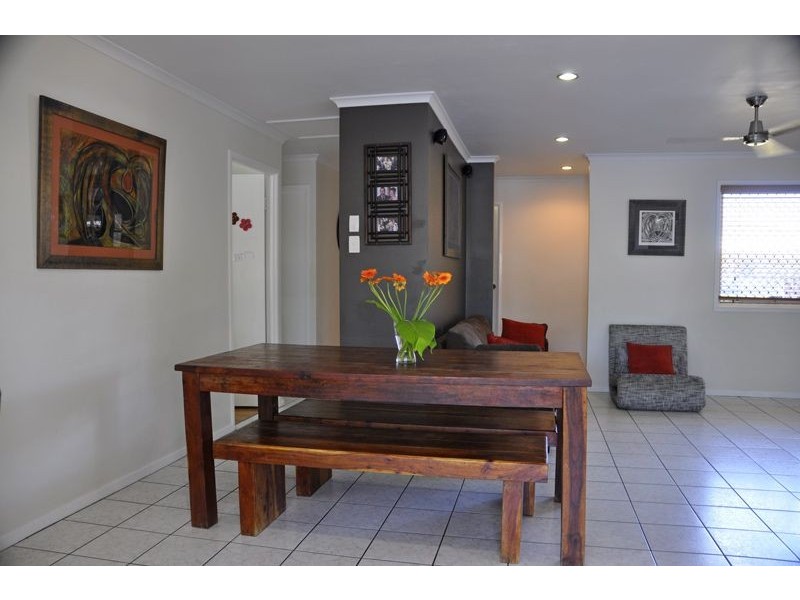 33 Cassia St, Beaconsfield QLD 4740