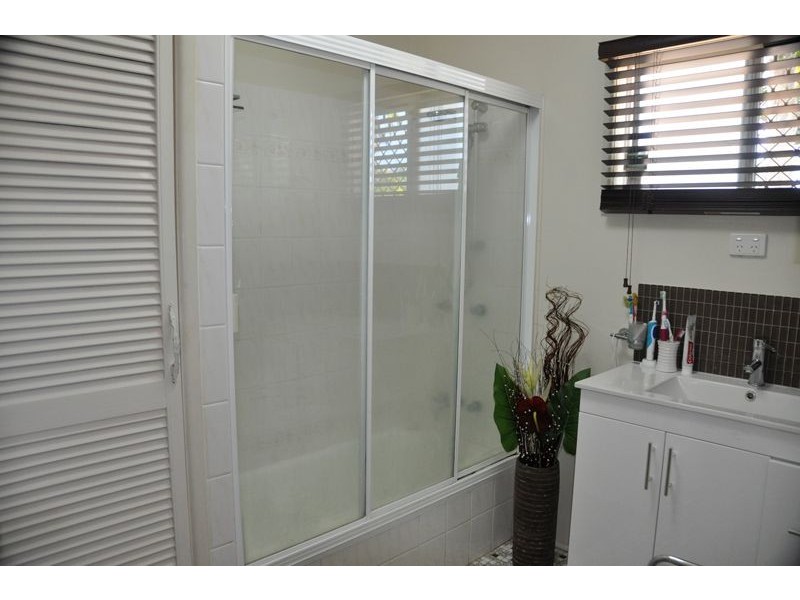 29 Coles Rd, Andergrove QLD 4740