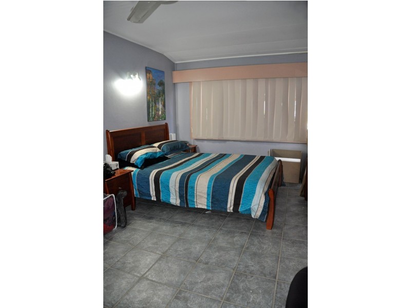 29 Coles Rd, Andergrove QLD 4740